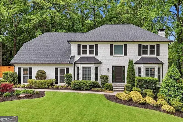 925 Kingridge Court, Roswell, GA 30075