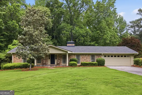 7265 Thornhill Lane Ne, Sandy Springs, GA 30328