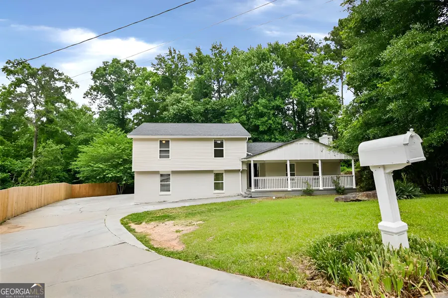 635 Garden Grove Drive, Lawrenceville, GA 30044 - #2