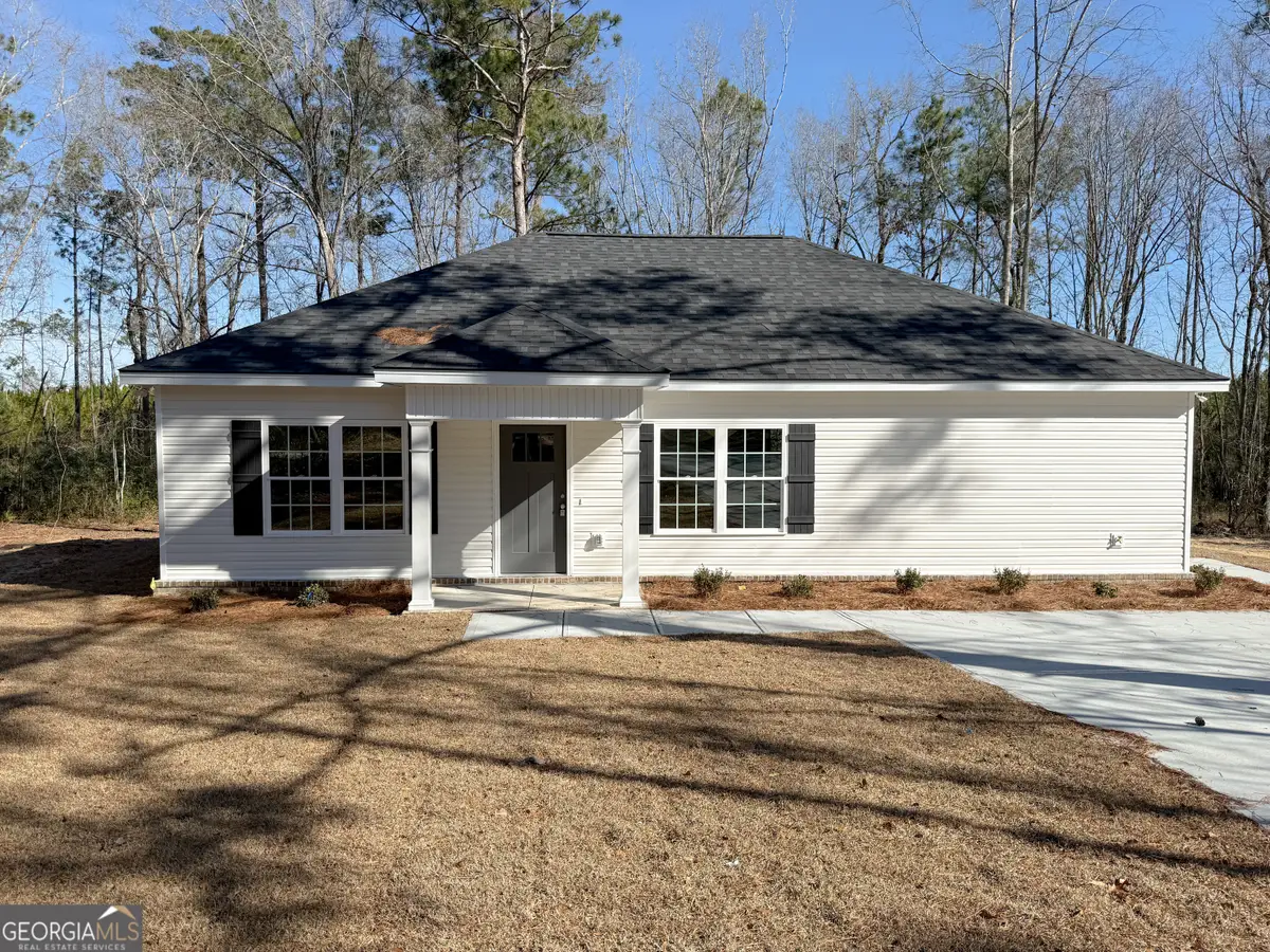 102 Ohoopee Street, Reidsville, GA 30453 - #1