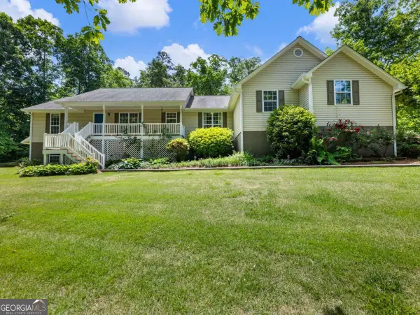 376 Thornwood Circle, Mount Airy, GA 30563