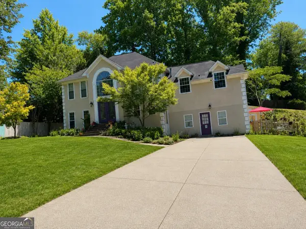 809 Pine Ridge Bend, Stone Mountain, GA 30087