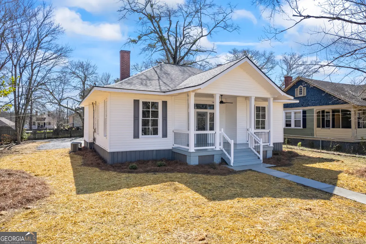 34 N Broad Street, Porterdale, GA 30014 - #1