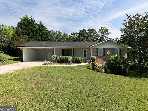 3883 N Pebble Drive, Douglasville, GA 30134