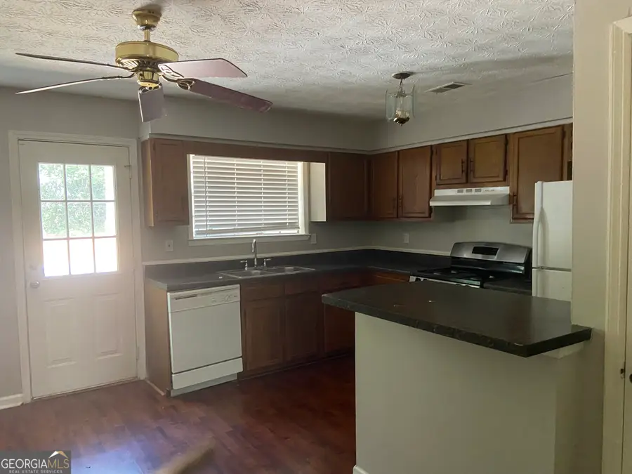 9192 Thomas Road, Jonesboro, GA 30238 - #2