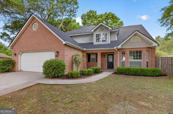 102 Applegate Court, Bonaire, GA 31005