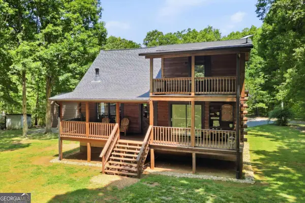 74 Farr Circle Ne, Rydal, GA 30171