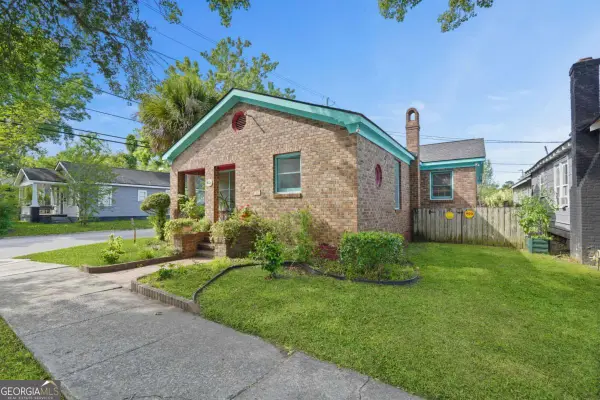 702 E 32nd Street, Savannah, GA 31401