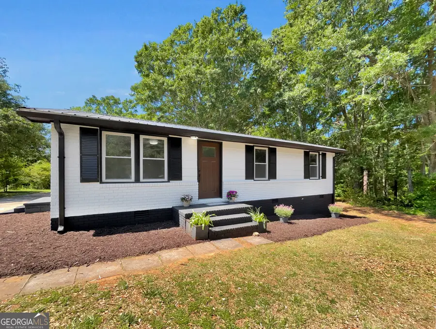 858 Clairmont Avenue, Comer, GA 30629 - #3