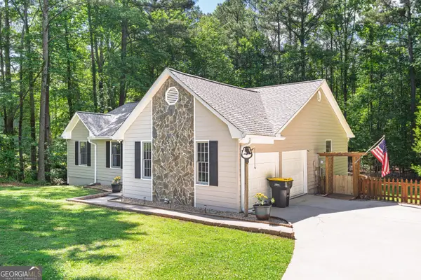 25 Ashley Creek Drive, Newnan, GA 30263