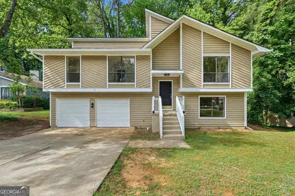 996 Park Forest Trl Nw, Lilburn, GA 30047