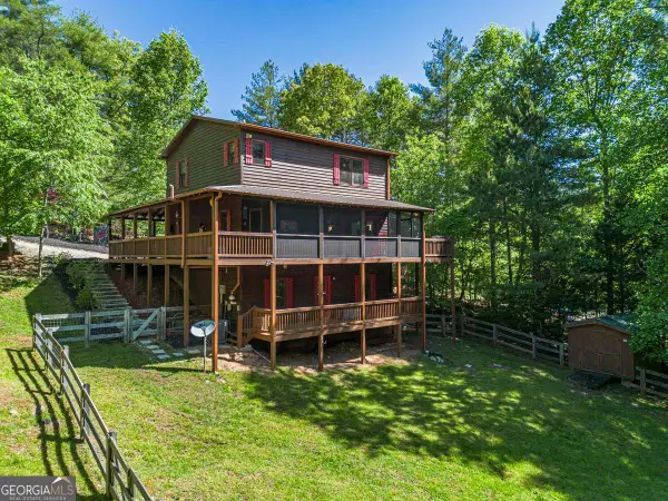 392 Oak Hills Drive, Morganton, GA 30560