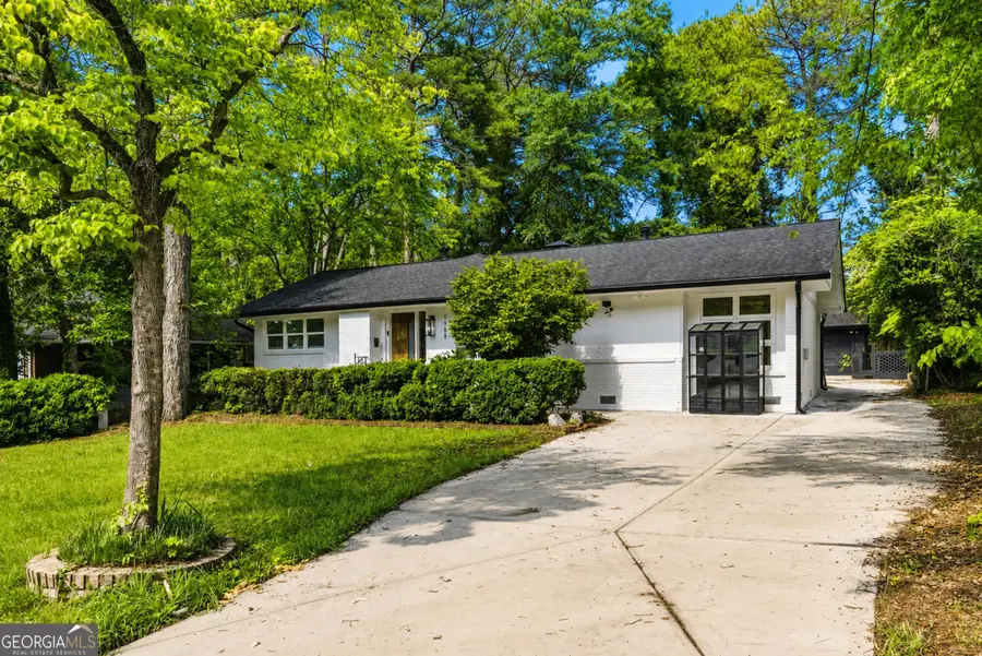 1988 Brewer Boulevard Sw, Atlanta, GA 30310 - #2