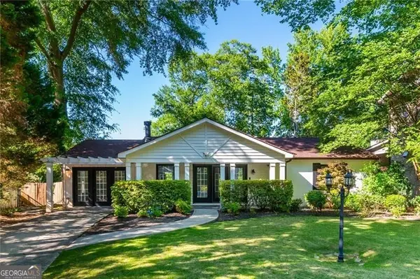 1781 Warren Court Nw, Atlanta, GA 30318