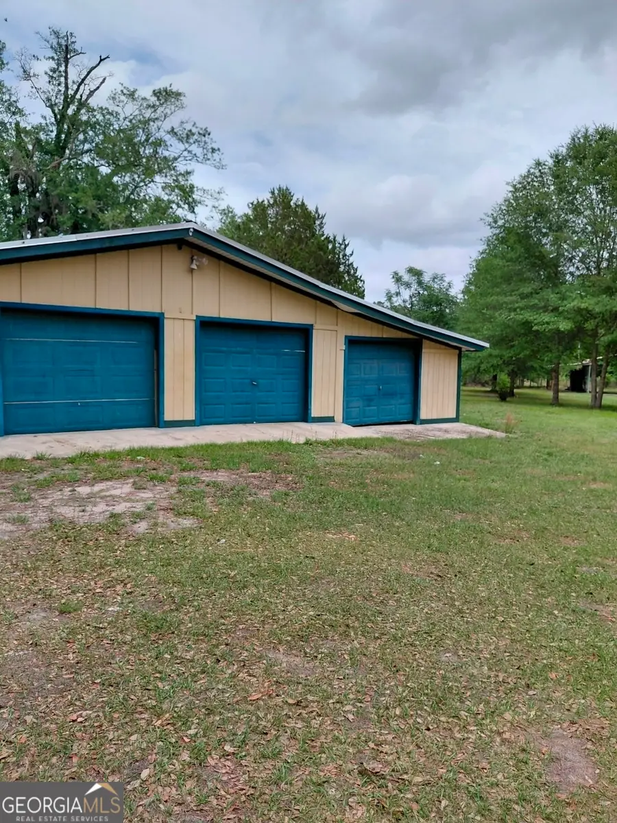 436 Russell Boulevard, Saint George, GA 31562 - #3