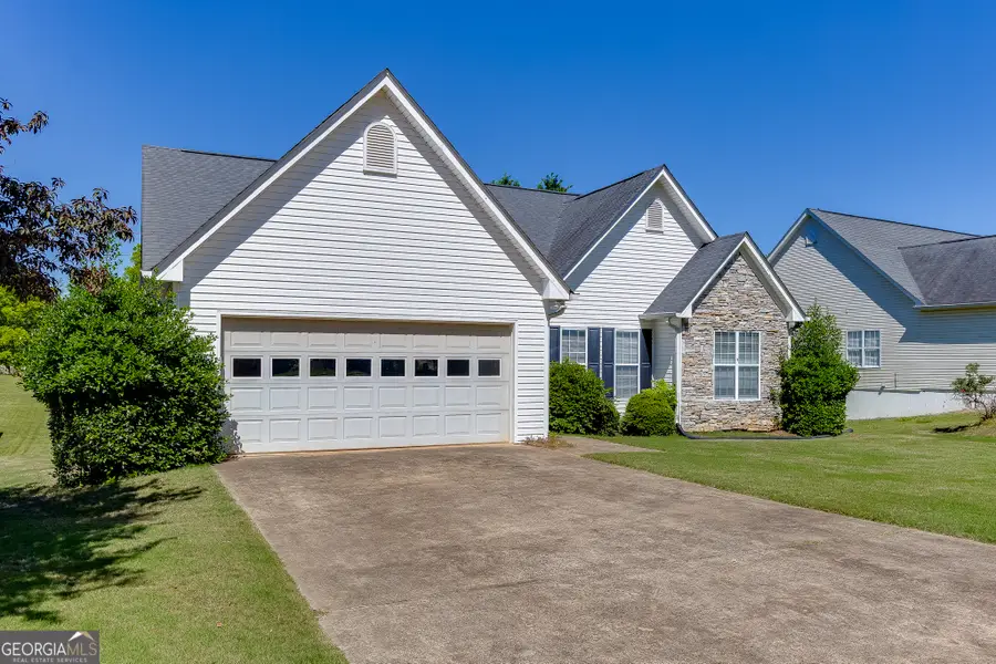 5972 River Oaks Drive, Flowery Branch, GA 30542 - #2