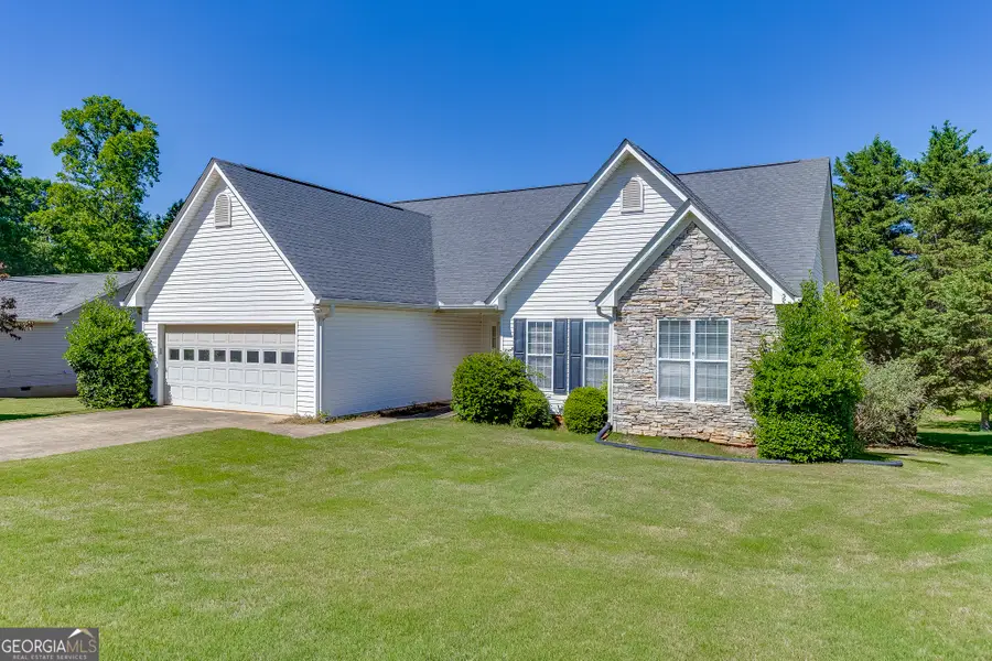5972 River Oaks Drive, Flowery Branch, GA 30542 - #3