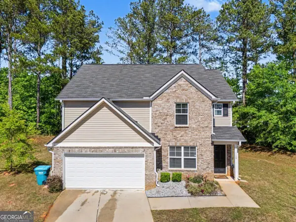 1128 Oak Hollow Lane, Hampton, GA 30228
