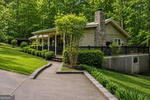 283 Ash Circle, Waleska, GA 30183