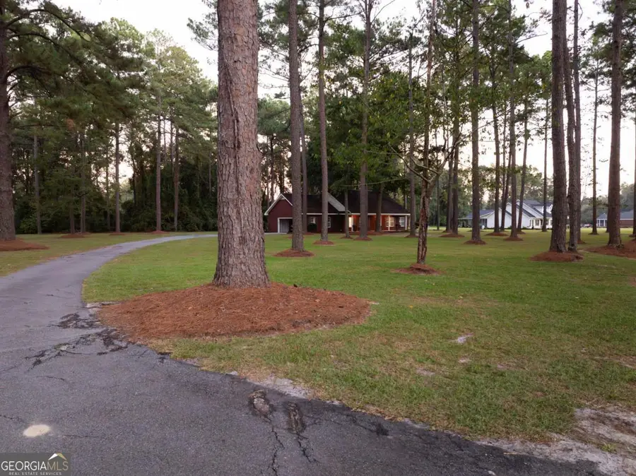 2784 Autumn Ridge Lane, Waycross, GA 31501 - #2