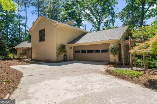 5573 Hidden Harbor Landing, Gainesville, GA 30504