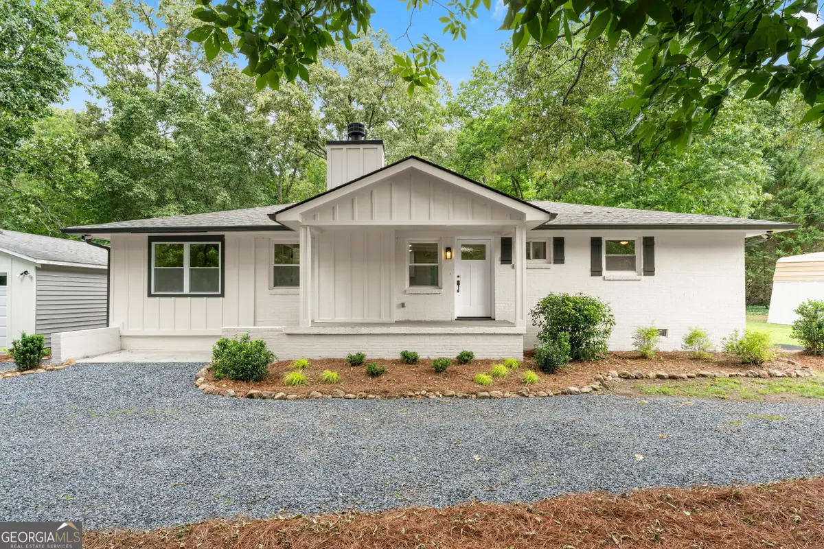 45 E Rocky Street Ne, White, GA 30184 - #1
