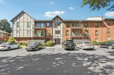 6851 Roswell Road #F-1, Sandy Springs, GA 30328