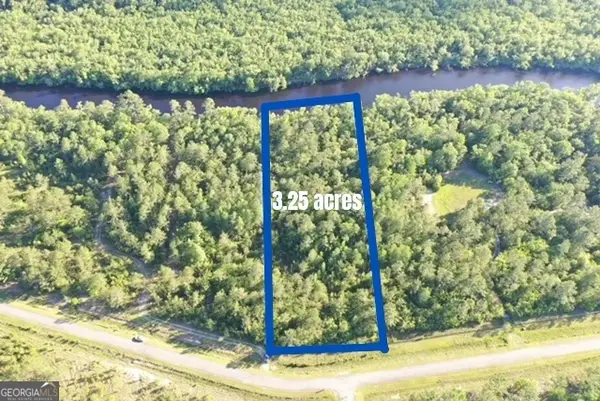 939 Lake Deborah Drive, Folkston, GA 31537