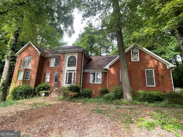 6770 Ravines Court, Stone Mountain, GA 30087