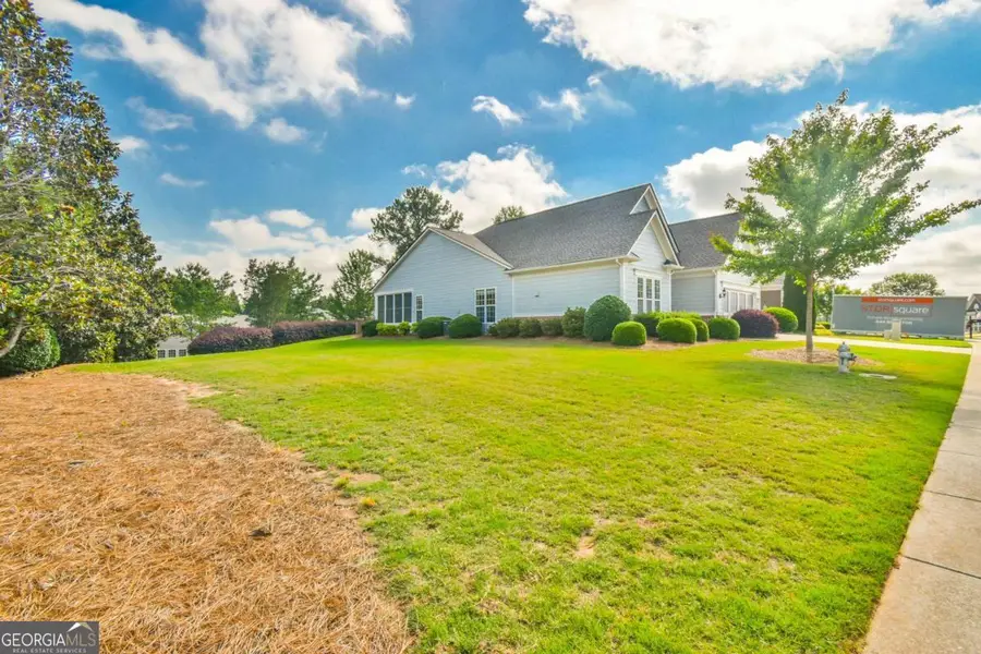 5907 Chimney Rock Dr, Hoschton, GA 30548 - #2