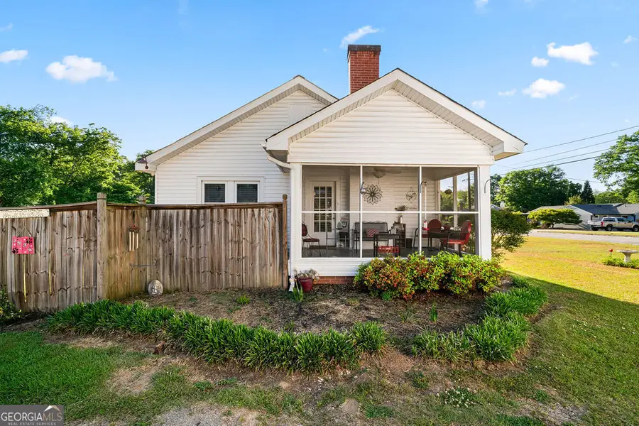 209 W Fairmount Avenue, Cedartown, GA 30125 - #3