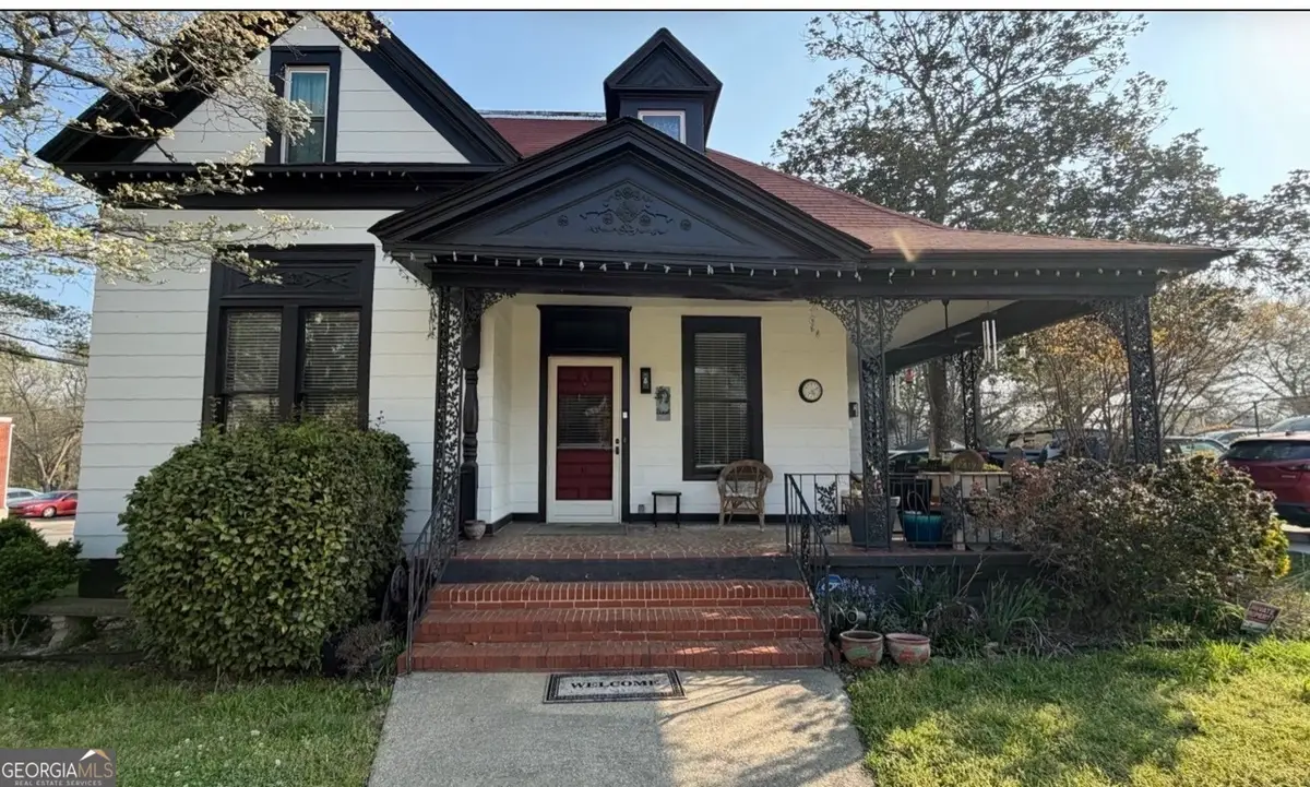 41 W Campbellton Street, Fairburn, GA 30213 - #1
