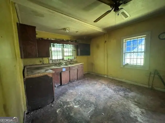 1049 Smith Street Sw, Atlanta, GA 30310 - #3