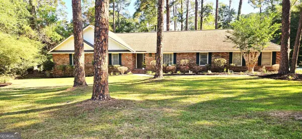 104 Pine Bluff Drive, Statesboro, GA 30458