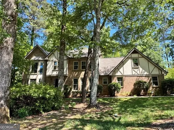 3807 Avera Lane, Peachtree Corners, GA 30092