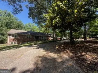 905 E Atlanta Road, Stockbridge, GA 30281
