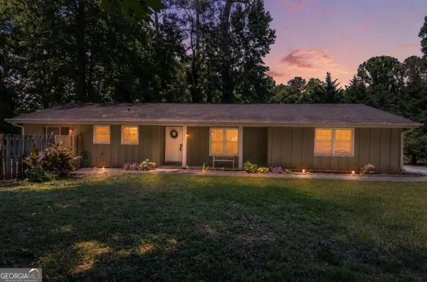 1117 Mandalay Court Sw, Lilburn, GA 30047