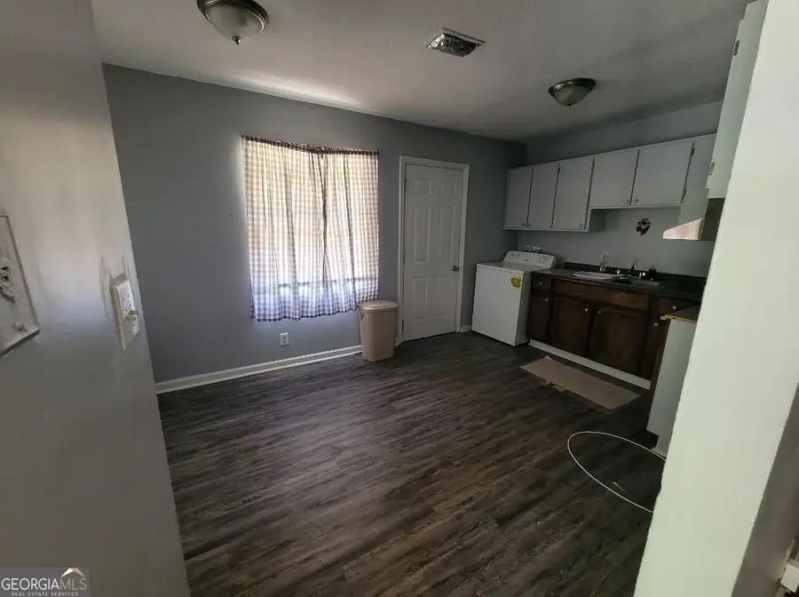 1106 E Society Avenue, Albany, GA 31705 - #3
