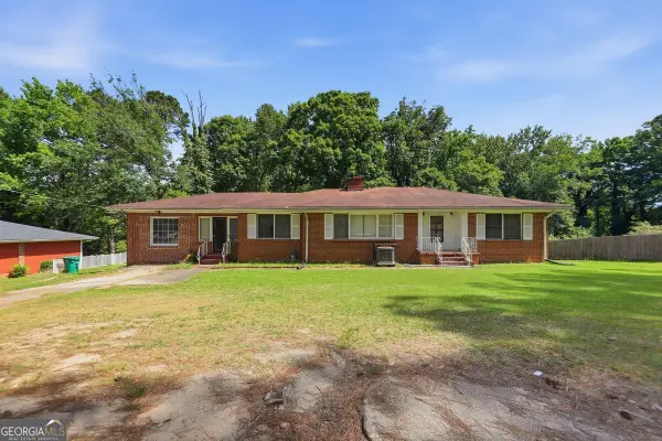 2068 River Road, Ellenwood, GA 30294
