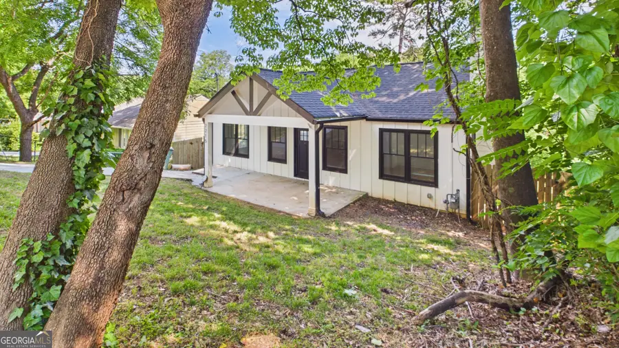 2215 Lang Drive Sw, Atlanta, GA 30315 - #2