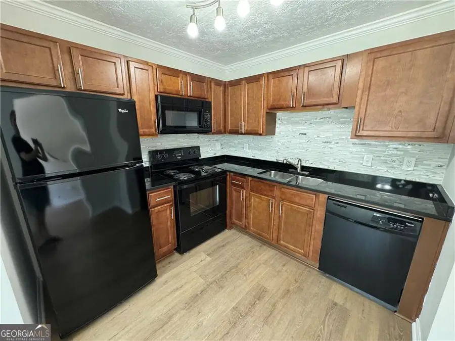 5267 Ridge Forest Drive, Stone Mountain, GA 30083 - #2