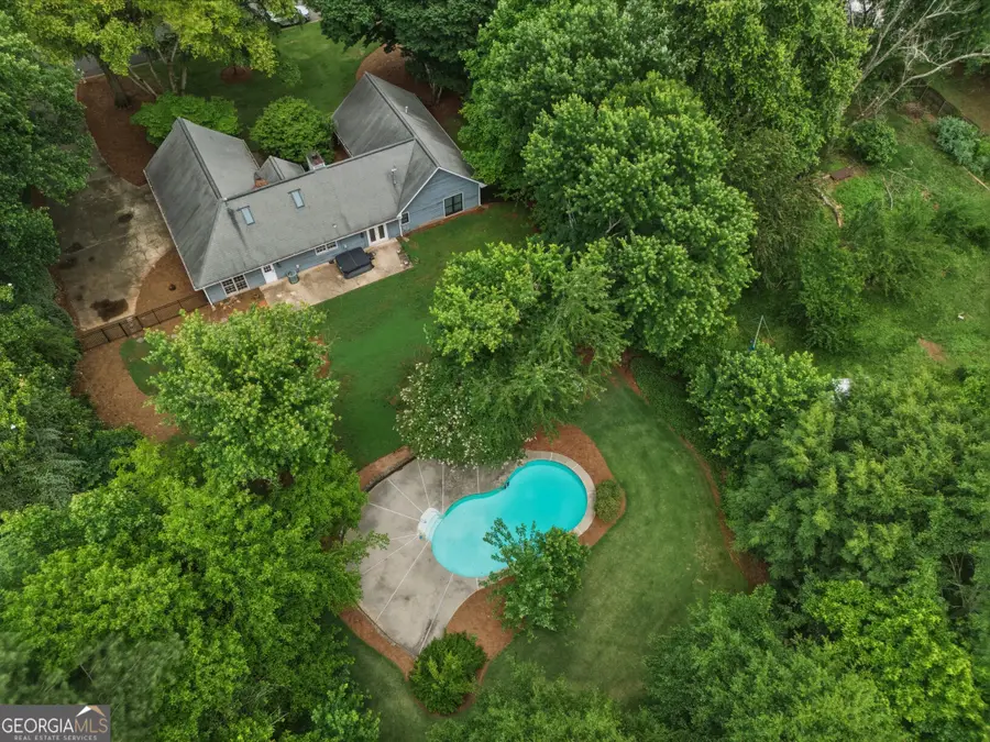 555 Saddle Creek Circle, Roswell, GA 30076 - #2