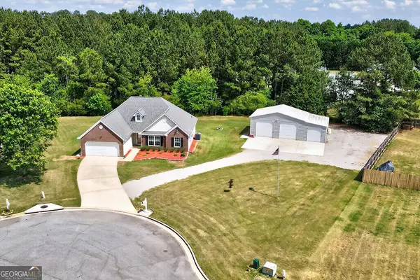 111 Queens Lane, Good Hope, GA 30641