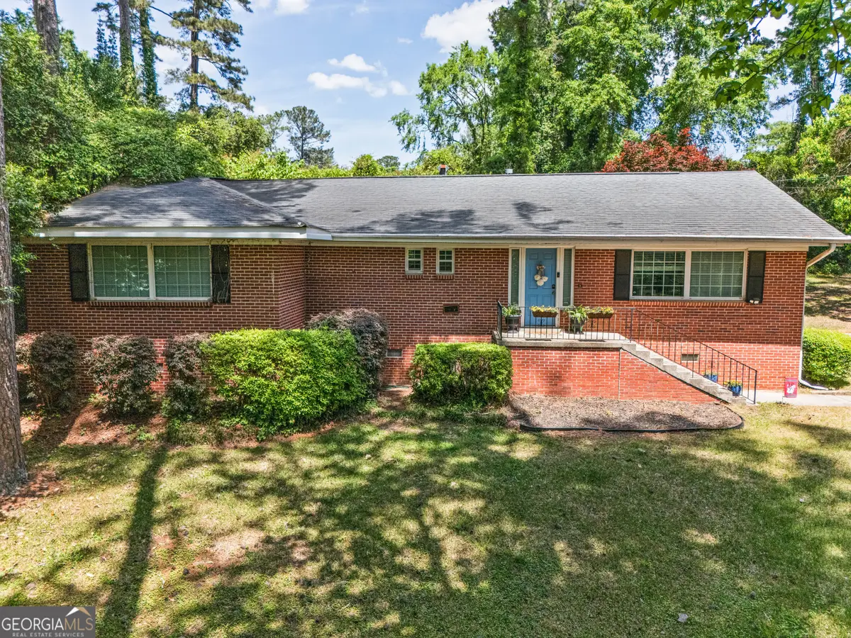 201 Lakeside Drive, Milledgeville, GA 31061 - #1
