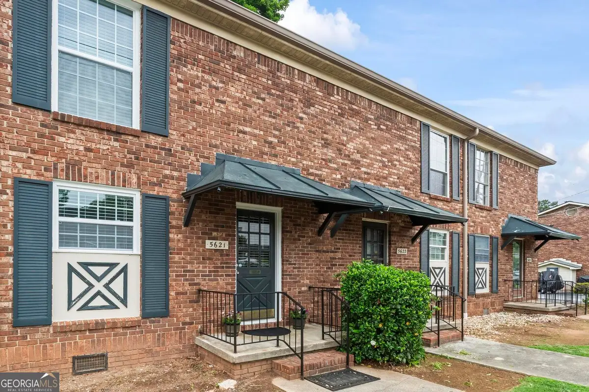 5621 Kingsport Drive Ne, Sandy Springs, GA 30342 - #1