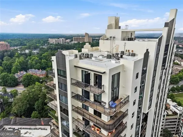 3481 Lakeside Drive #PH TS5, Atlanta, GA 30326