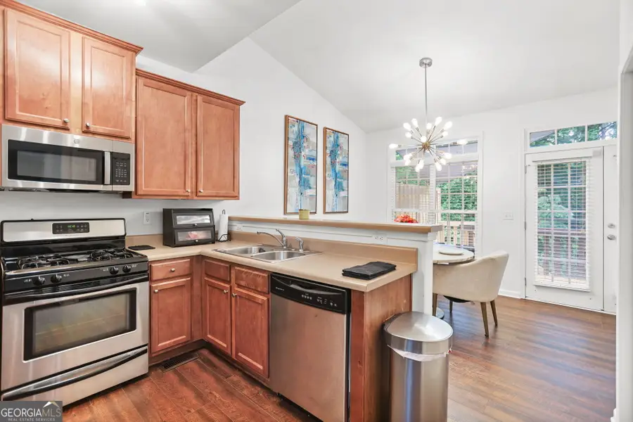 6316 Colonial View, Fairburn, GA 30213 - #3
