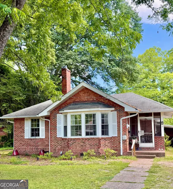 11 Ash Street Ne, Rome, GA 30161