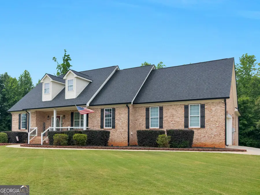 221 Hummingbird Court, Hampton, GA 30228 - #2