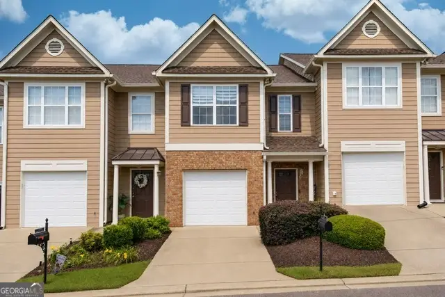 6311 Shoreview Circle, Flowery Branch, GA 30542 - #1